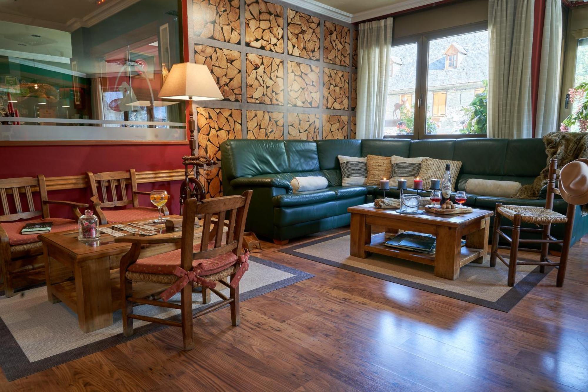 Gran Chalet Hotel & Petit Spa 비에라 외부 사진