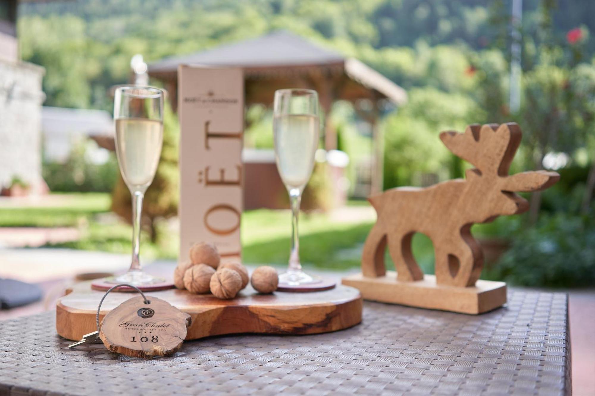 Gran Chalet Hotel & Petit Spa 비에라 외부 사진
